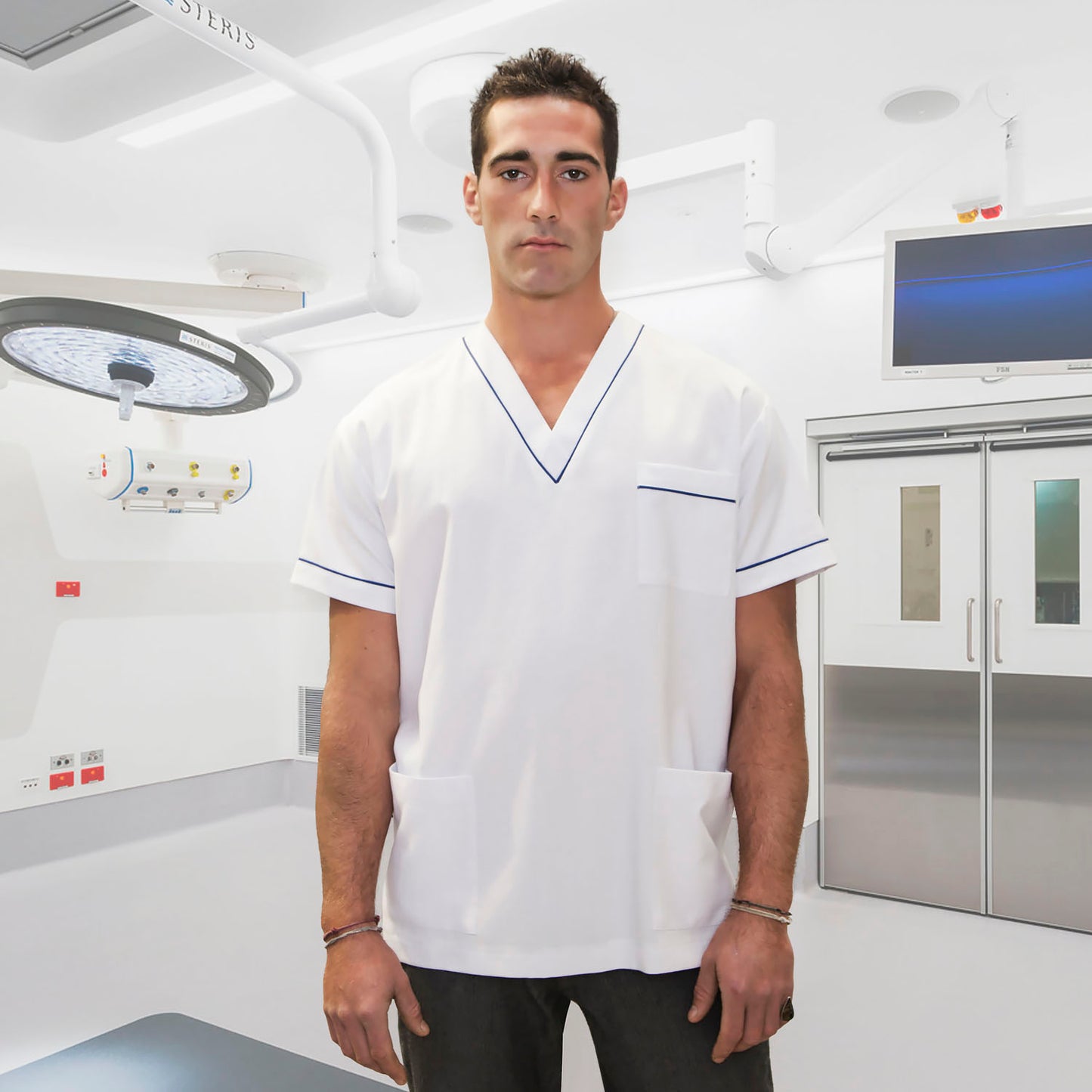 Mens Theatre Scrub V-Neck G009